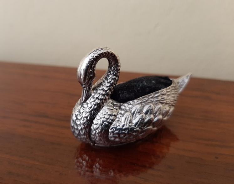 Edwardian Antique Silver 'Swan' Novelty Pin Cushion - Image 3