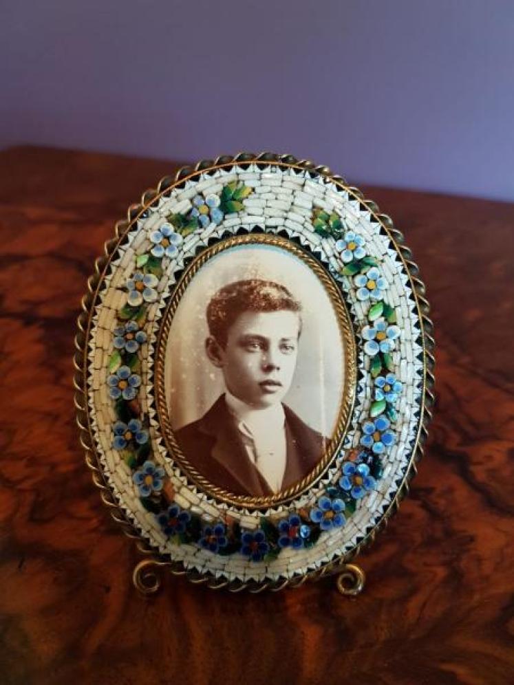 Superb 19th Century Micro Mosaic Miniature Photo Frame - Image 1