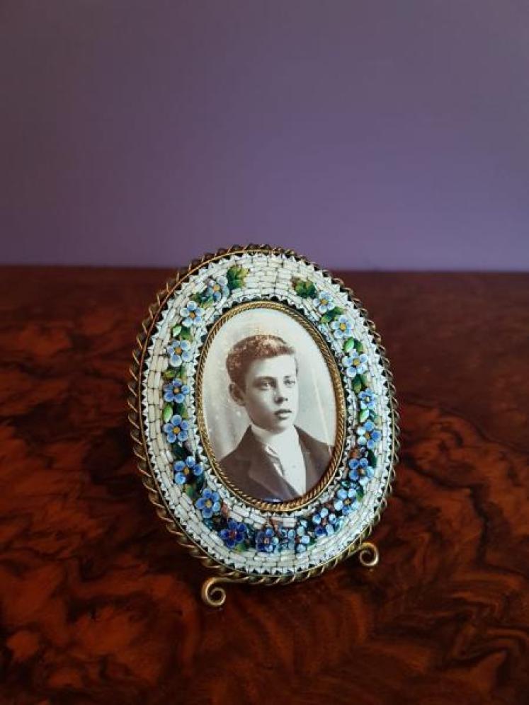 Superb 19th Century Micro Mosaic Miniature Photo Frame - Image 4