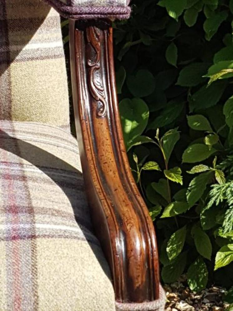 Superb George III Mahogany Gainsborough Chair  - Image 4