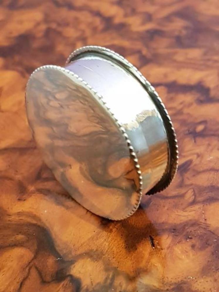 Antique Victorian Silver Pill Box - Image 4