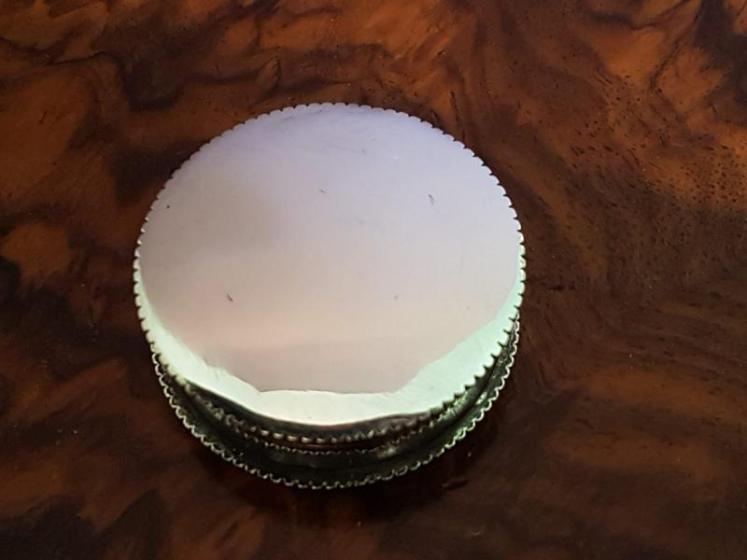 Antique Victorian Silver Pill Box - Image 5