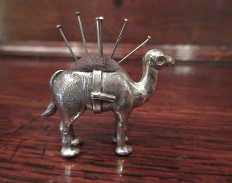 Rare Edwardian Silver Novelty 'Camel' Pin Cushion - Image 1