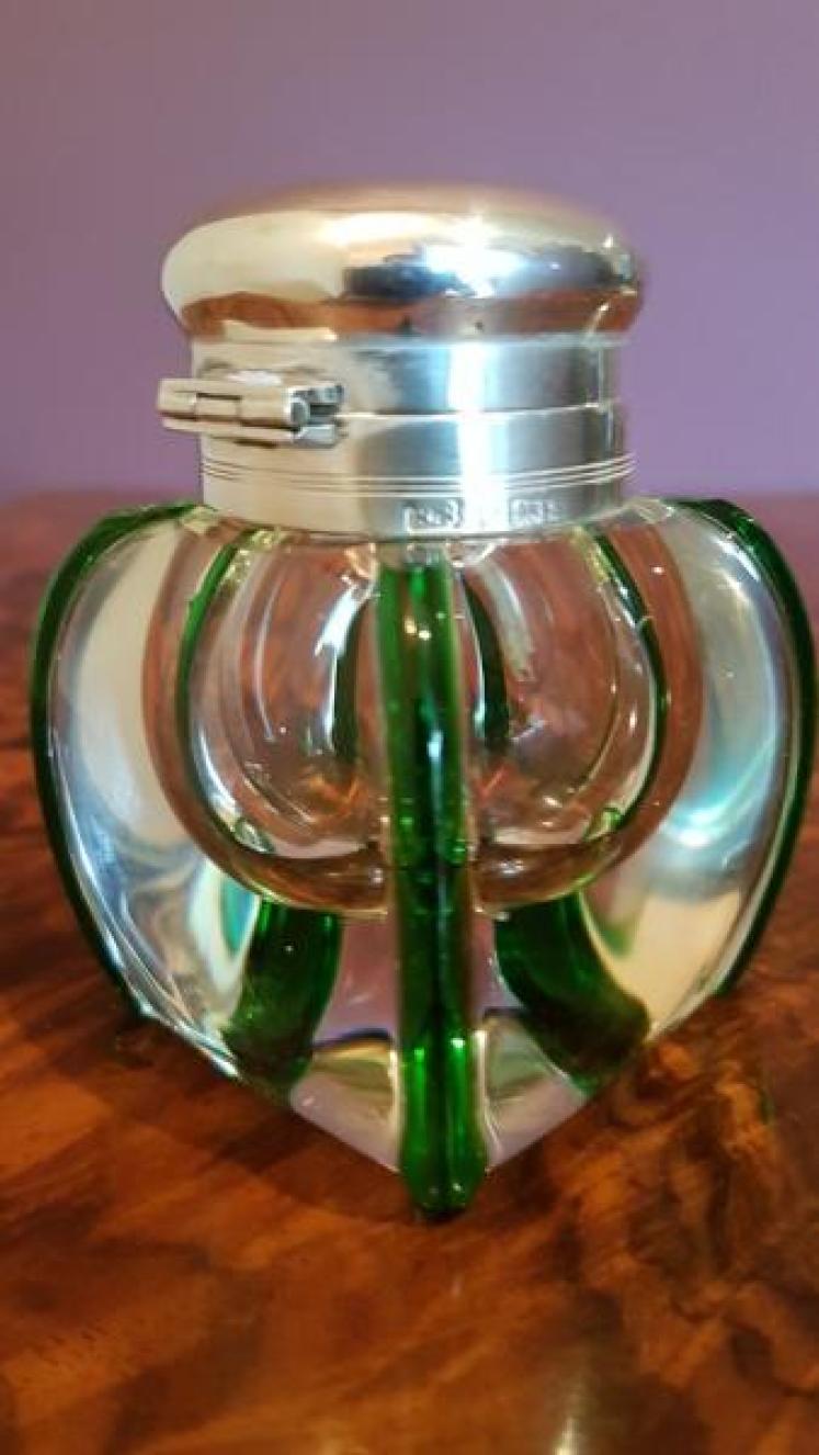 Art Nouveau Antique Silver & Green Flashed Inkwell - Image 2