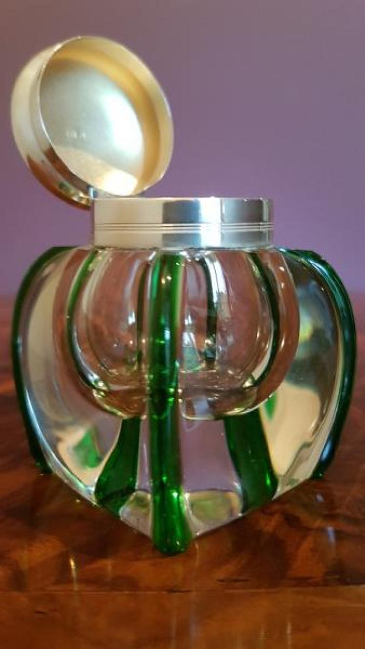 Art Nouveau Antique Silver & Green Flashed Inkwell - Image 3