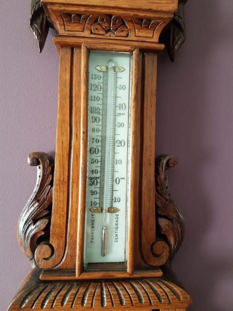 Top Quality Victorian Carved Oak Android Banjo Barometer - Image 4