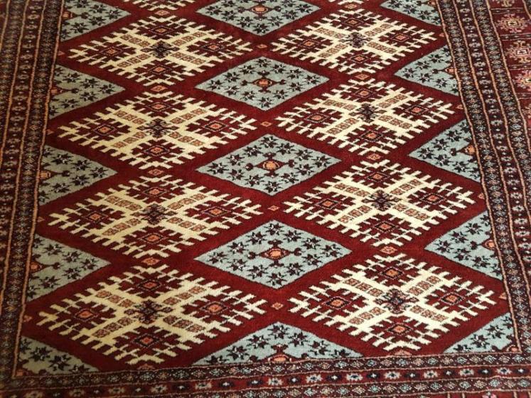 Fine Old Bokara Pure Wool Rug - Image 2