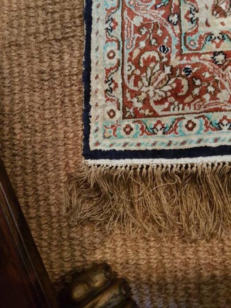 Old Persian silk rug - Image 3