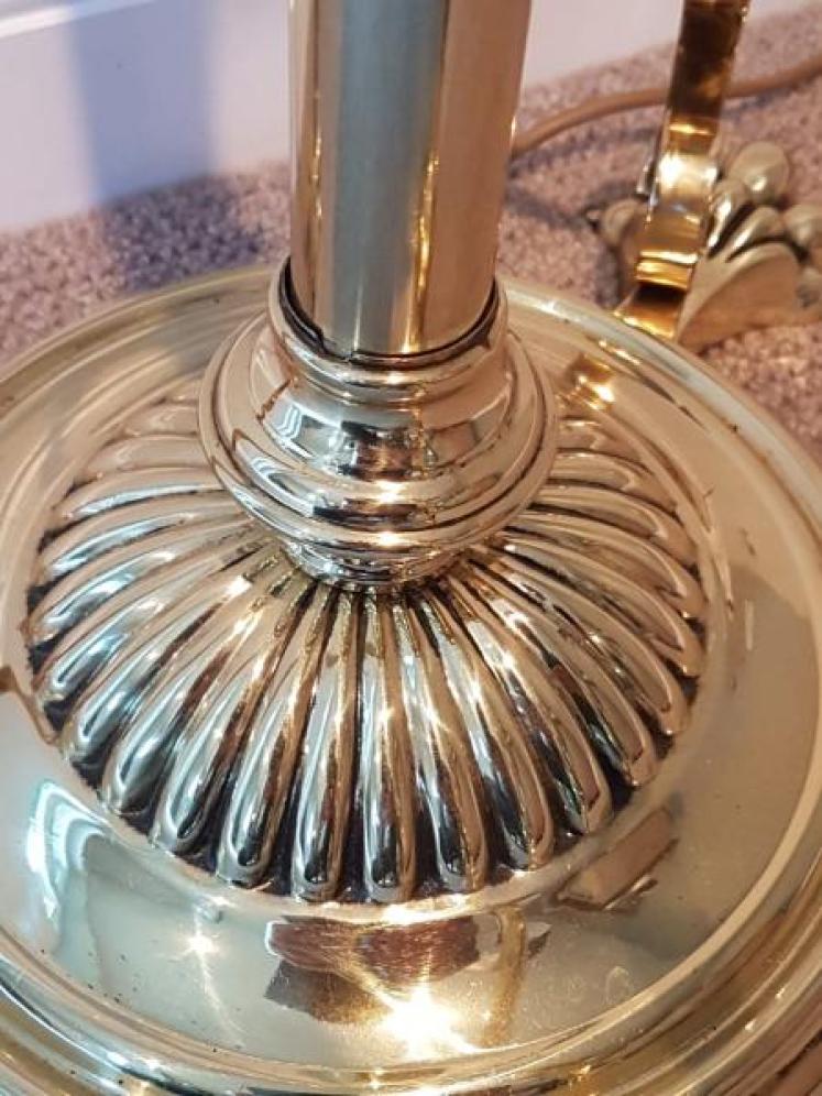 Quality Edwardian Cast Brass Lamp Standard - Image 4