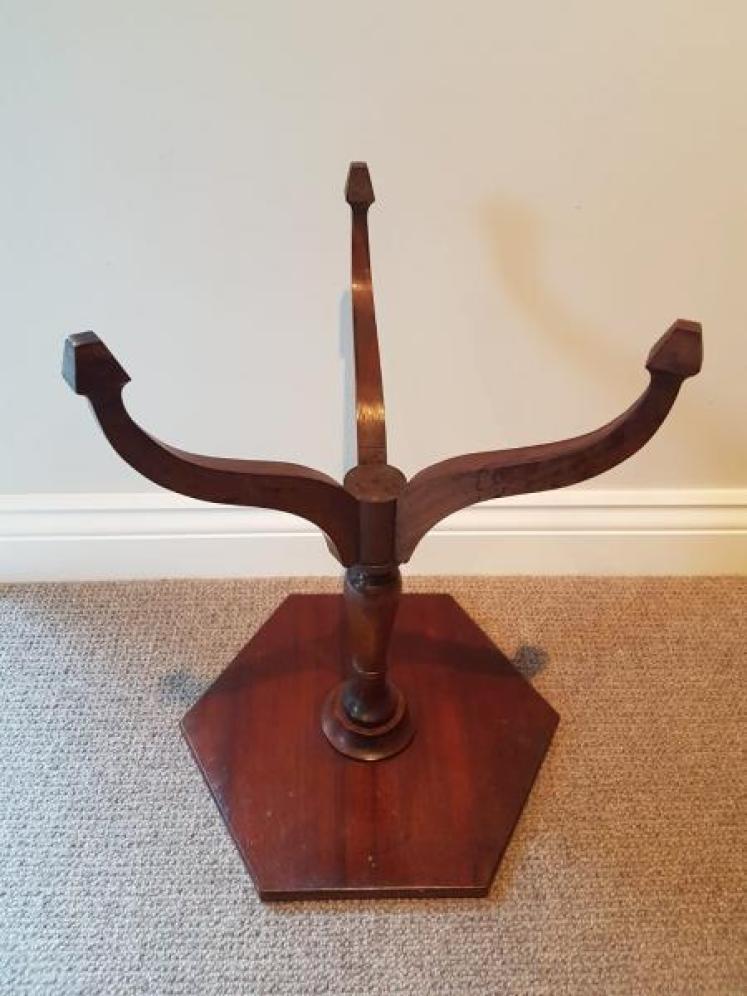 Regency Period Mahogany Wine Table - Image 5