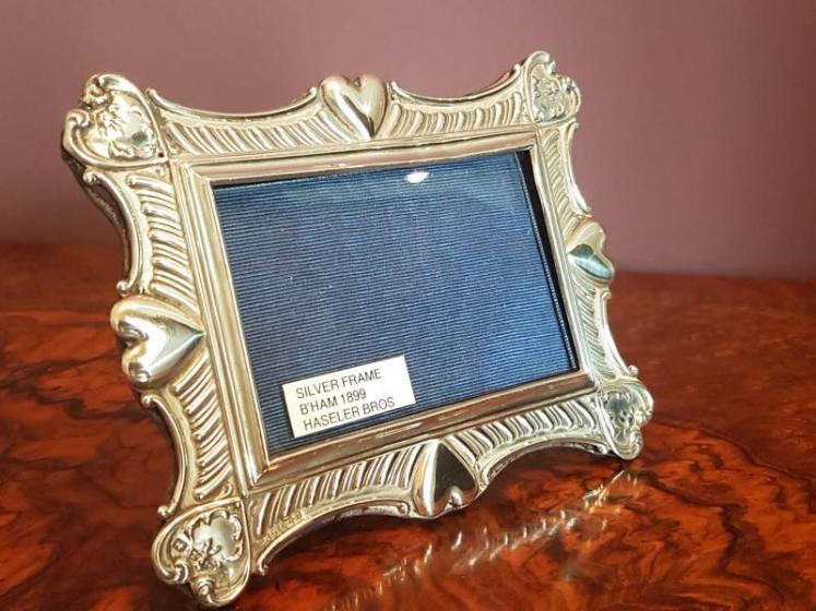 Unusual Victorian Antique Silver Photo Frame - Image 5
