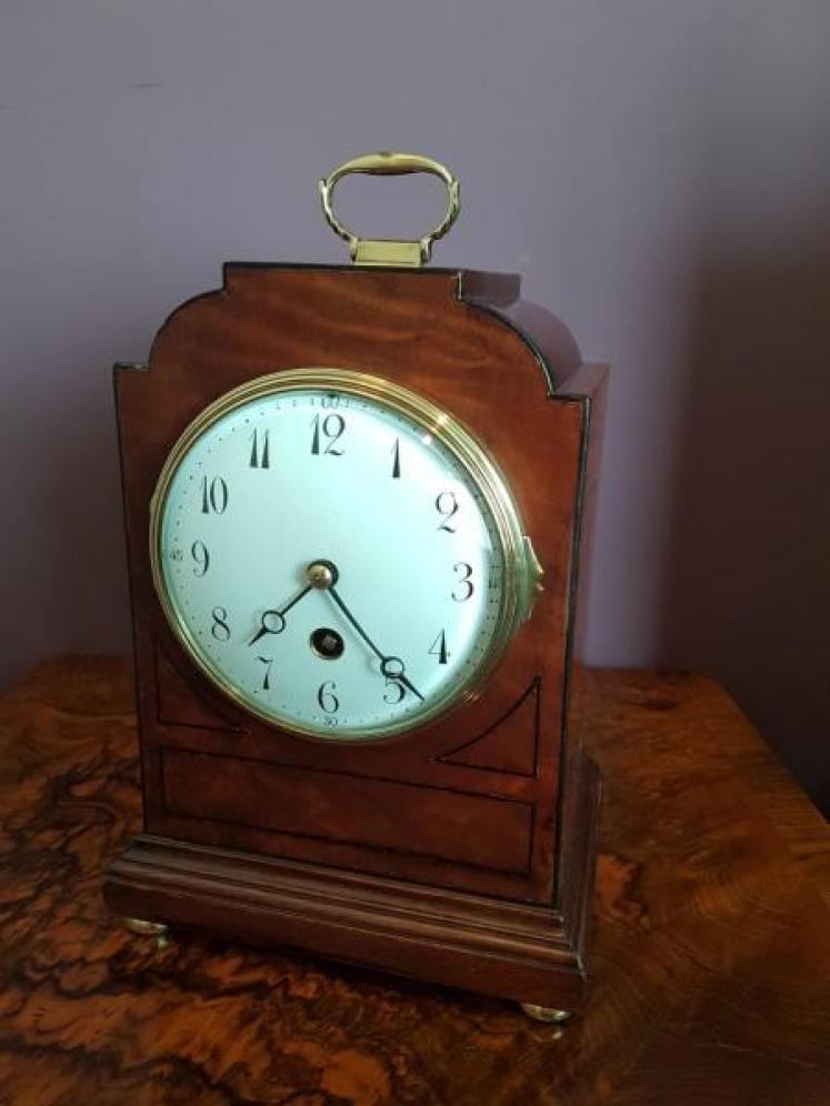 Quality Edwardian Ebony Inlaid Mahogany Mantel Clock - Image 1