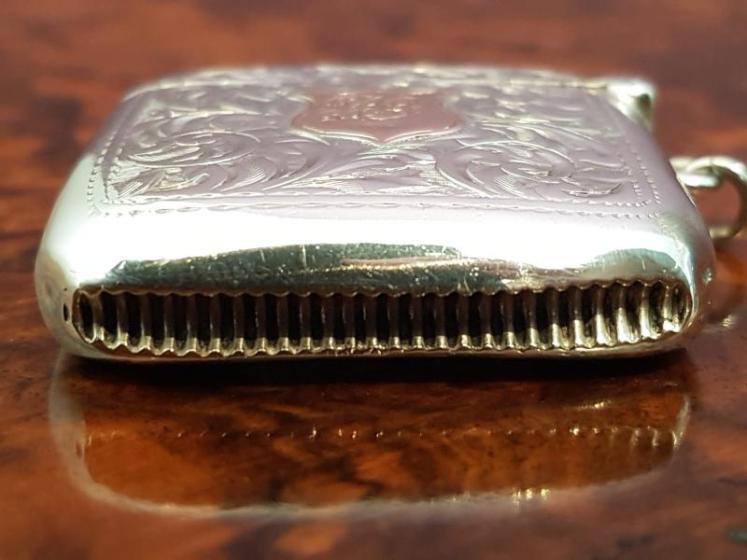 George V Silver and Gold Vesta Case - Image 3