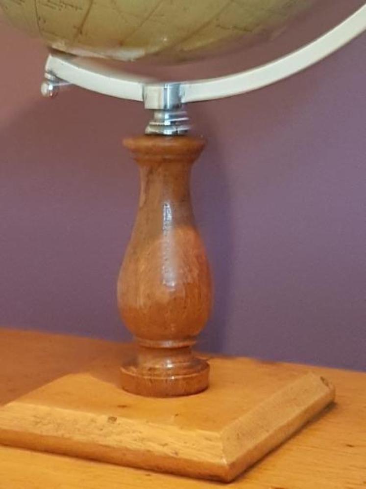 1930's Philips Desktop British Empire Globe And Atlas On Oak Stand - Image 4
