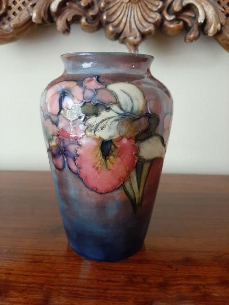 Moorcroft Slipper Orchid Flambe Glazed Vase - Image 5