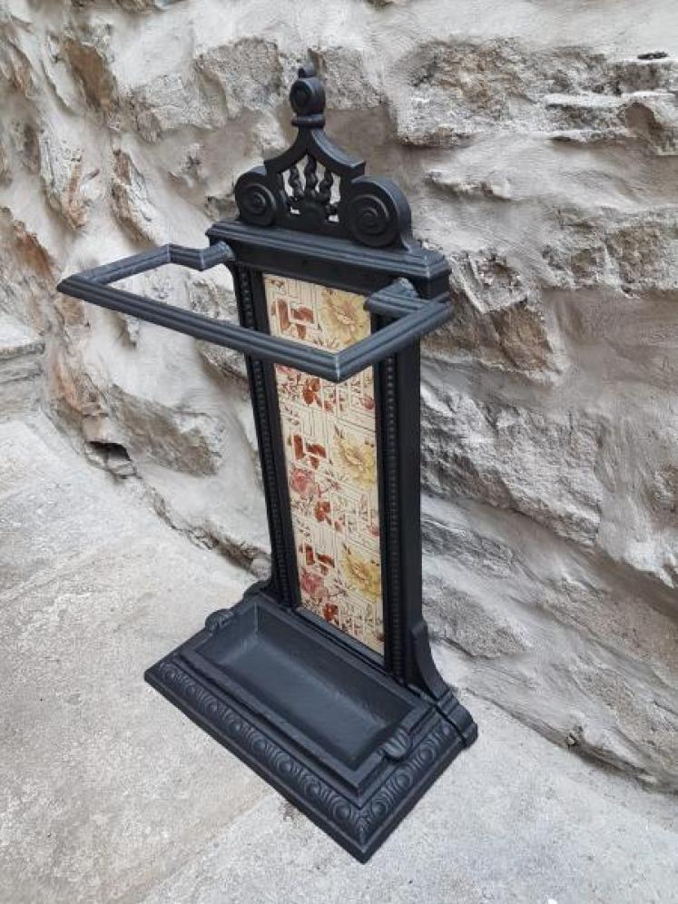 Victorian Cast Iron Tiled Back Stick Stand  - Image 5