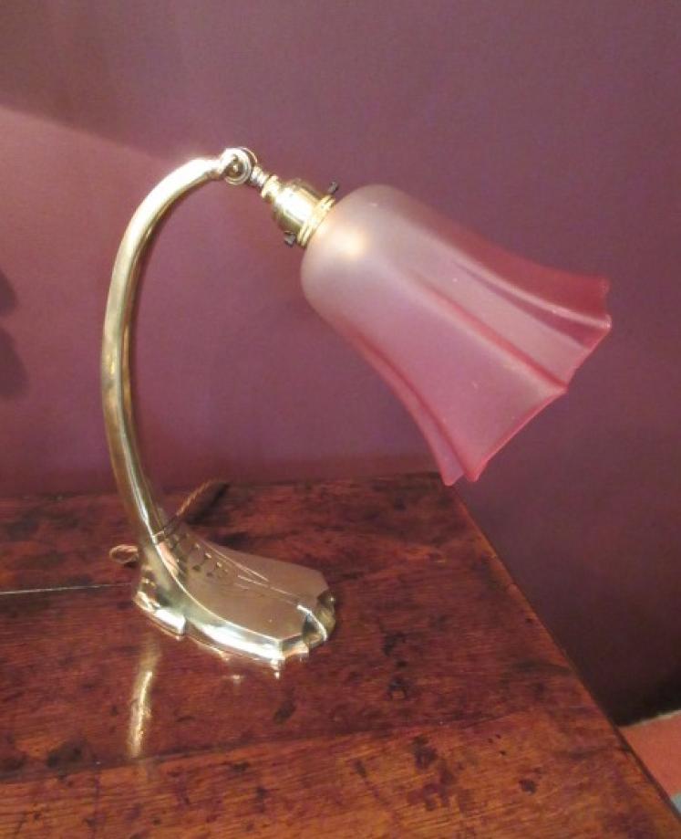 Art Nouveau Period Cast Brass Desk Lamp - Image 4