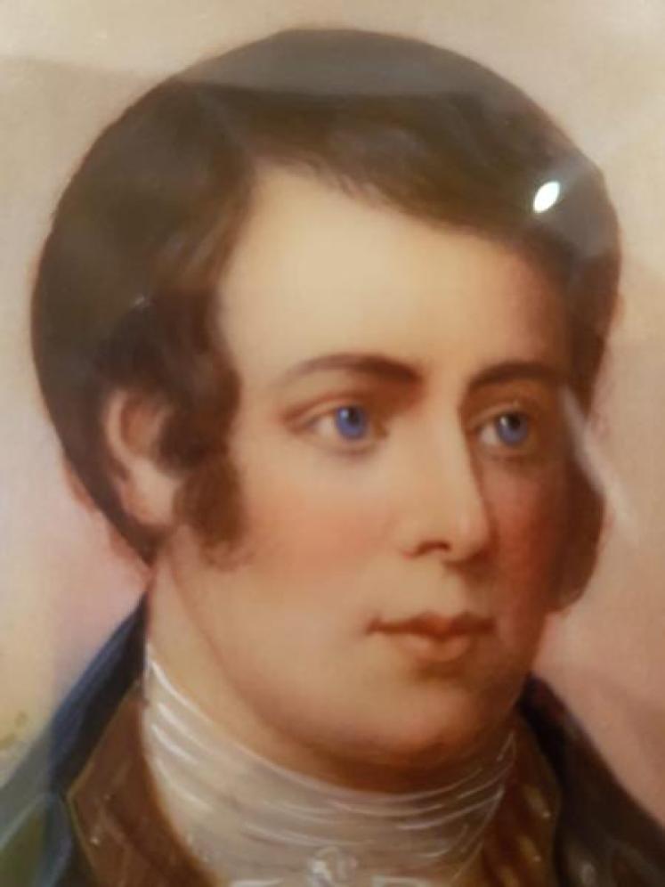 Early Victorian Miniature Portrait of a Gentleman - Image 3