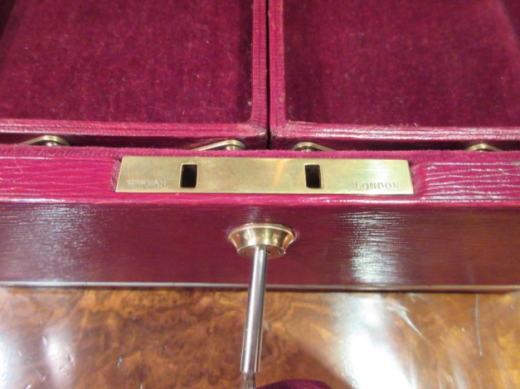 Victorian Antique Leather Bound Jewellery Box - Image 3