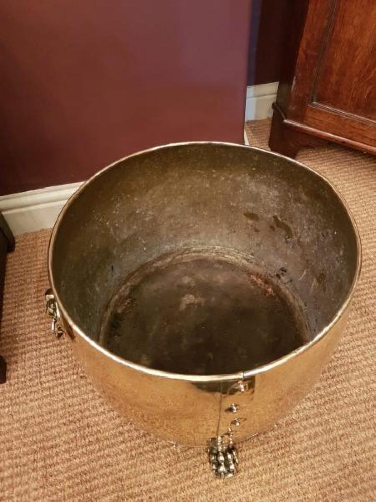 Quality Victorian Brass Log Bin or Planter - Image 4