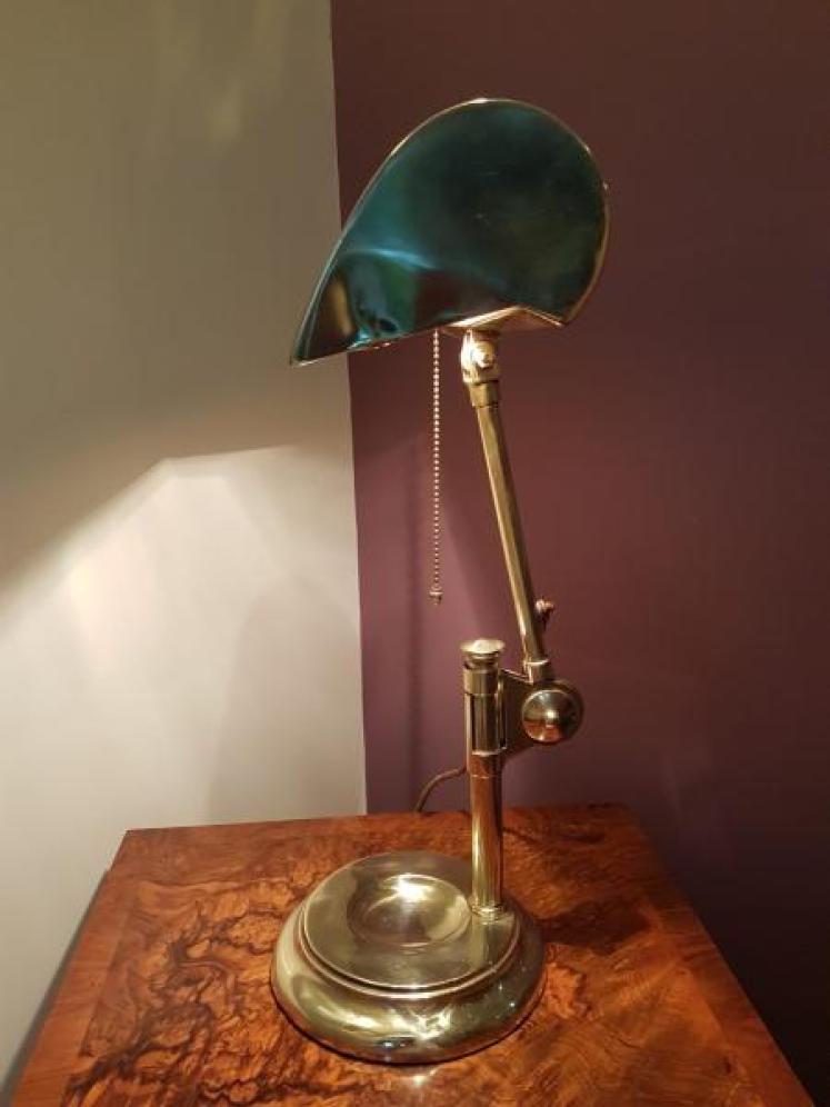 Superior Quality Edwardian Brass Desk Lamp - Image 5