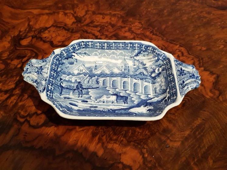 Early 19th Century Blue and White Transfer Print Pickle Dish - Image 1