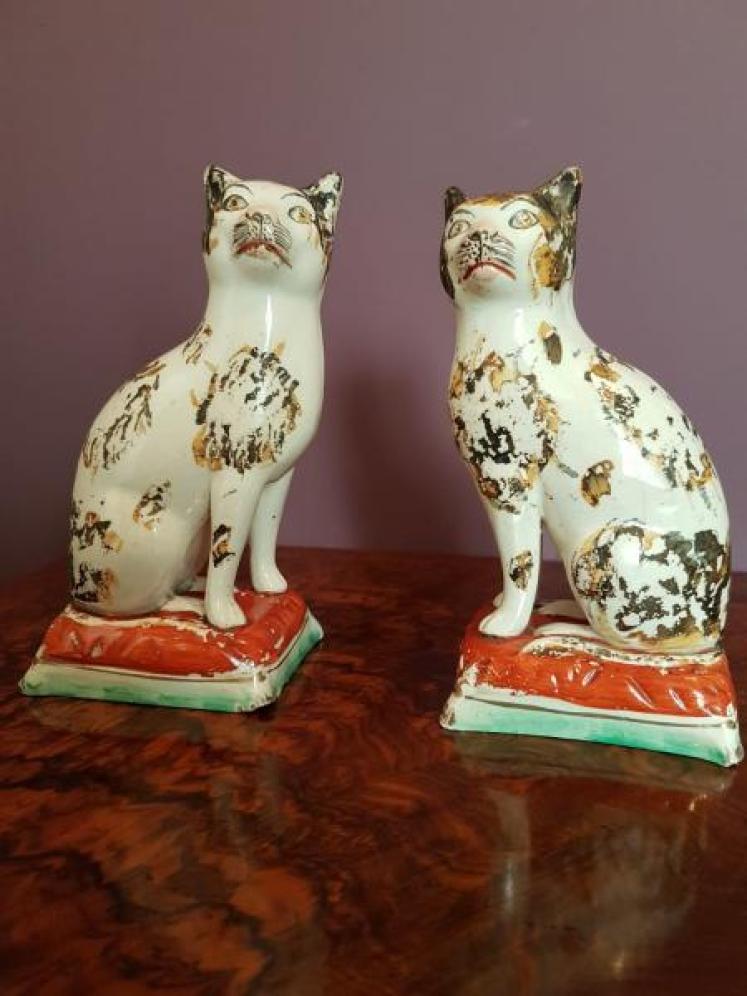 Rare Matching Pair of Antique Staffordshire Pottery Cats - Image 1