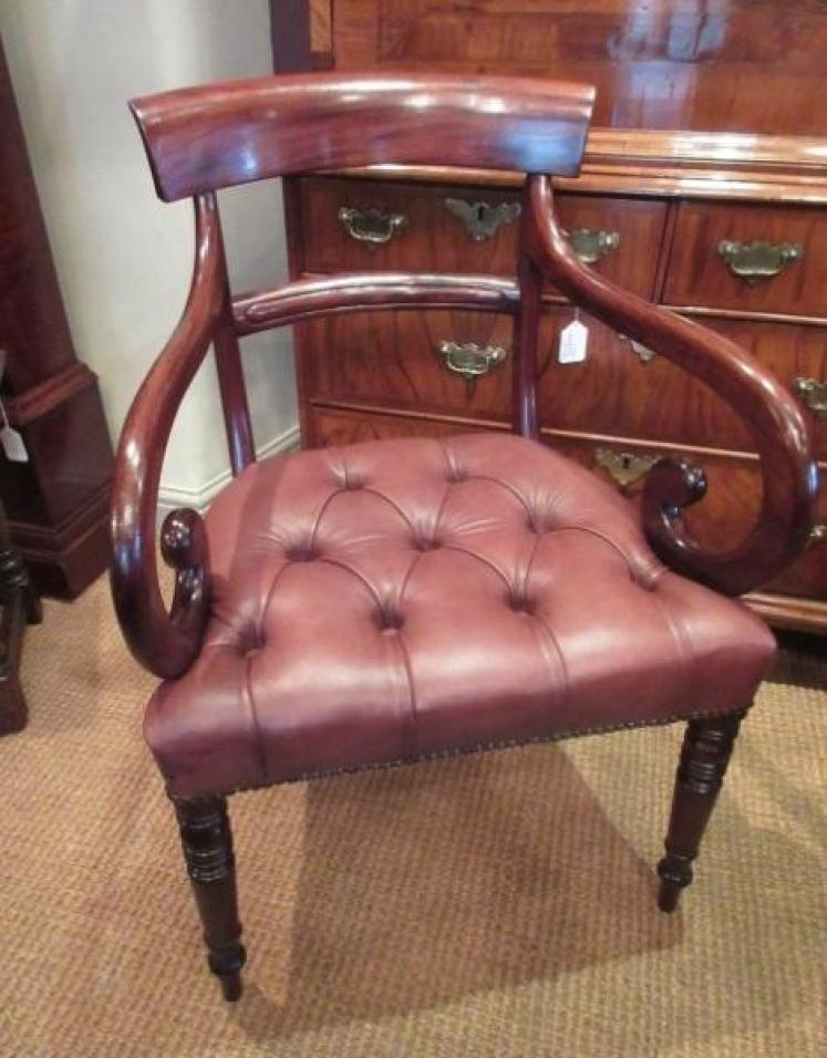 Pair of Regency Antique Mahogany Carver Armchairs - Image 2