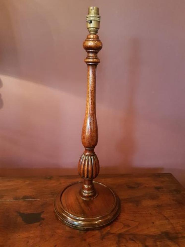 Quality Edwardian Antique Mahogany Table Lamp - Image 5