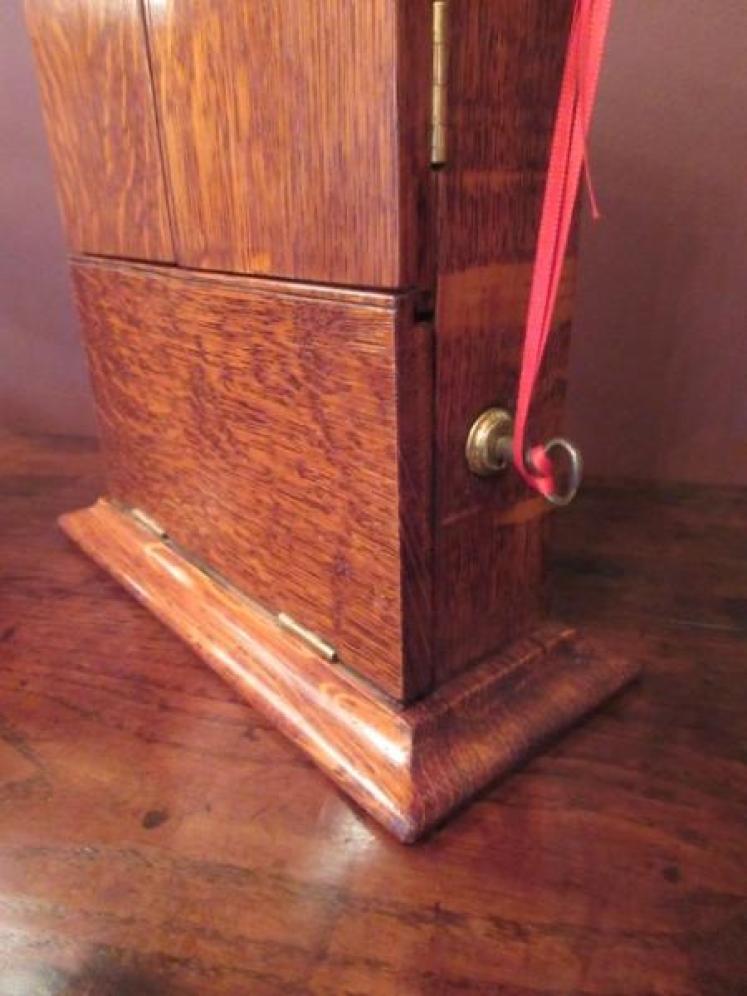 Unusual Victorian Polished Oak Key Holder Box - Image 3