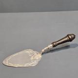 Antique George V Period Silver Cake Slice by Northern Goldsmiths Co of Birmingham