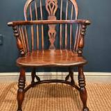 Antique George III Yew Wood Windsor Chair