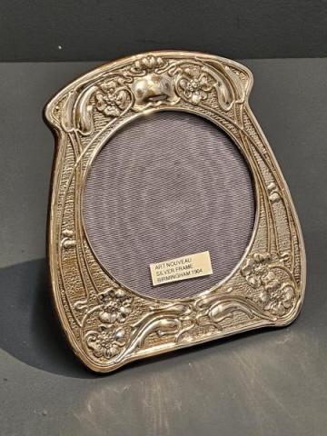 Antique Edwardian Art Nouveau Silver Photo Frame by Mappin & Webb of Birmingham