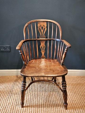Antique George III Yew Wood Windsor Chair at Sturmans Antiques furniture for sale 