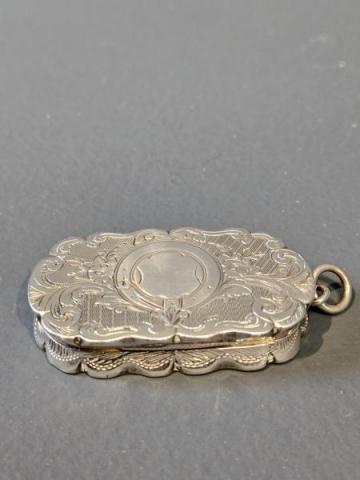 Antique Fine Quality Victorian Silver Vinaigrette by Robert Mitchell of Birmingham at Sturmans Antiques silver for sale