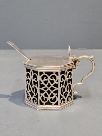 Antique 5.5 Troy Oz Silver Mustard Pot By Edward & John Barnard of London at Sturmans Antiques silver for sale