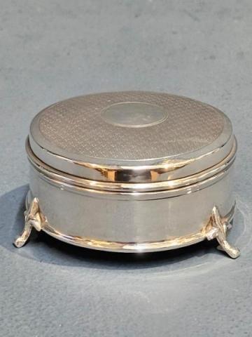 Antique Edwardian Engine Turned Top Silver Ring Box by Robert Pringle & Sons of London at Sturmans Antiques silver for sale