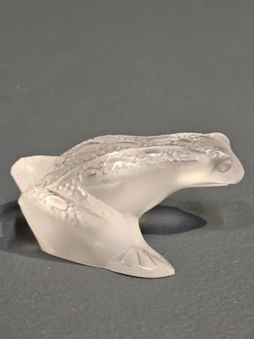 Antique Lalique Opalescent Leaping Frog at Sturmans Antiques Lalique for sale