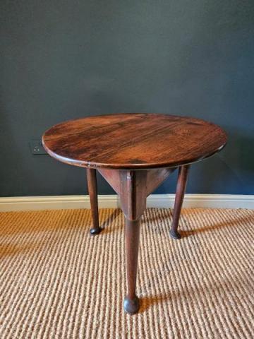 Antique George III Elm Pad Foot Cricket Table at Sturmans Antiques furniture for sale