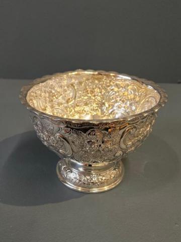 Antique Goldsmiths and Silversmiths of London 11 oz Silver Bowl at Sturmans Antiques silver for sale